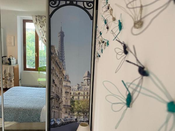 L'académie de Clémence, Guest House Paris-Roland-Garros : photo 3 de la chambre chambre double - vue sur jardin