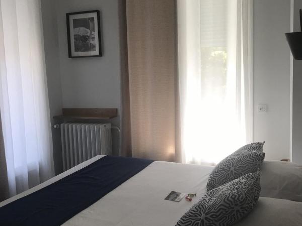 Le Grand Hôtel Mont Dore : photo 1 de la chambre chambre double Économie