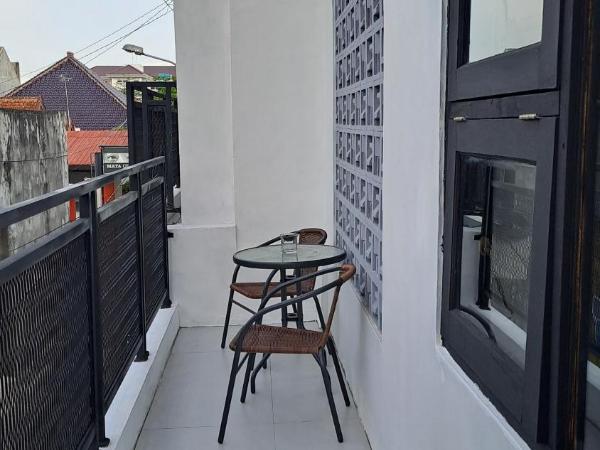 RENJANA BED AND BREAKFAST : photo 8 de la chambre chambre double avec balcon