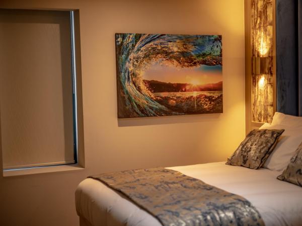 Hotel Holloway : photo 6 de la chambre chambre lit king-size supérieure