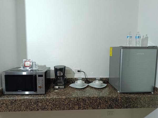 Grand City Hotel Cancun : photo 3 de la chambre suite familiale