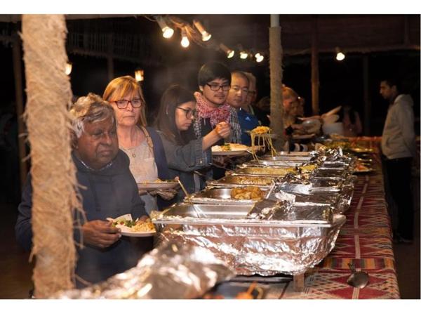 Luxury Overnight stay in Desert Safari Campsite, with dinner, adventure, entertainments, and transfers : photo 5 de la chambre tente