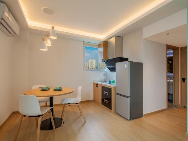 LNCommunity Guangzhou Haizhu Branch : photo 2 de la chambre chambre de luxe