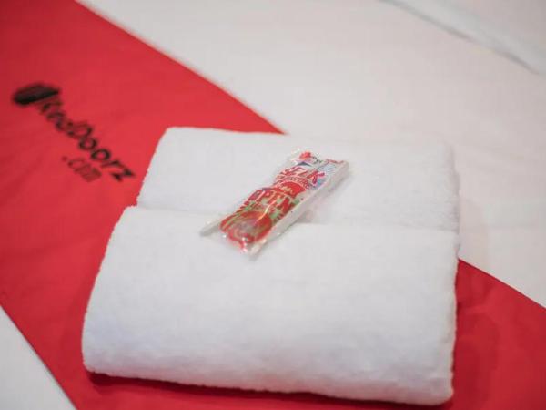 RedDoorz near Sindu Kusuma Edupark 3 : photo 10 de la chambre chambre double supérieure