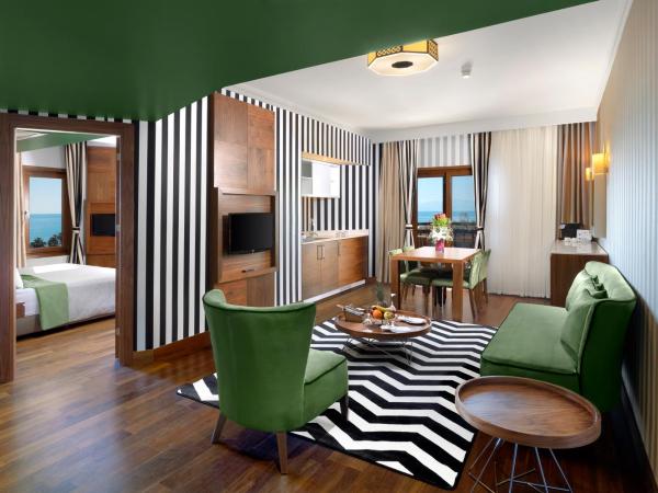 Selectum Family Resort Belek : photo 4 de la chambre grande suite familiale - bâtiment principal