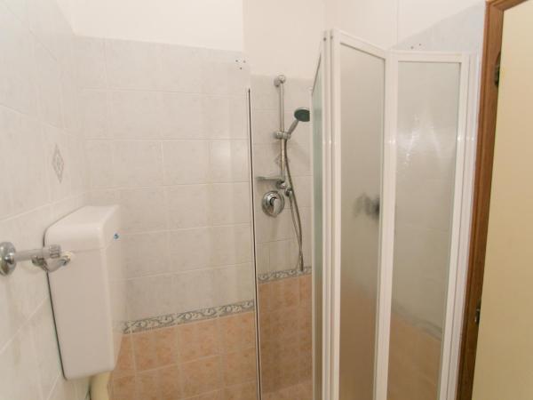 Hotel Domingo : photo 3 de la chambre chambre double ou lits jumeaux avec balcon