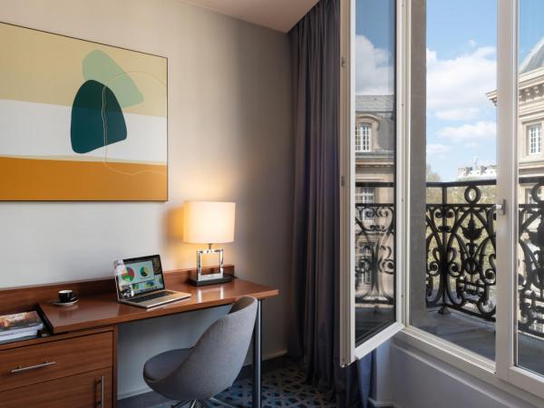 Crowne Plaza Paris République, an IHG Hotel : photo 4 de la chambre chambre standard