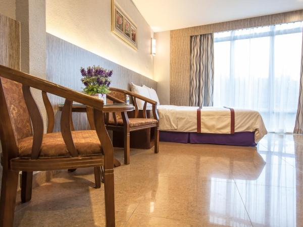 Lavender Inn Nusa Bestari : photo 3 de la chambre chambre double deluxe