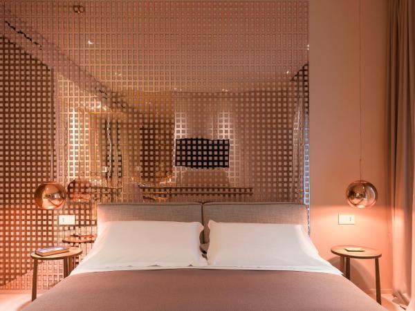 Taormina Infinity Suites : photo 4 de la chambre suite lit queen-size