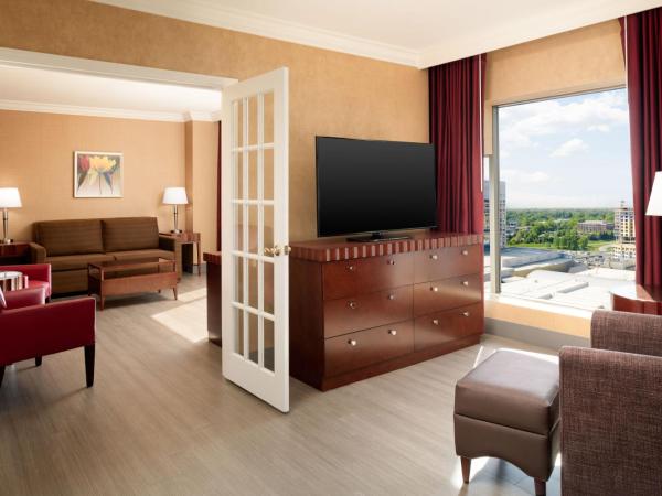 Hilton Charlotte Uptown : photo 7 de la chambre suite 1 chambre lit king-size premium