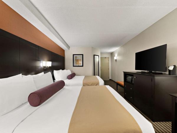Best Western Plus Toronto North York Hotel & Suites : photo 3 de la chambre chambre avec 2 grands lits queen-size