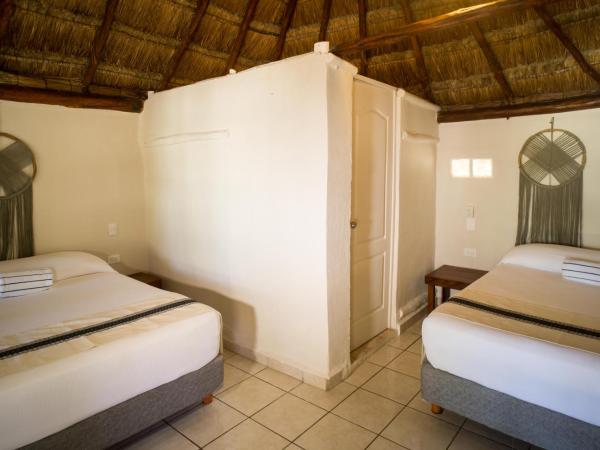 BT Live Tulum located at the party zone : photo 2 de la chambre bungalow