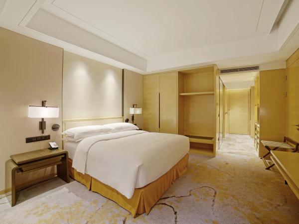 Hilton Suzhou : photo 1 de la chambre chambre lit king-size - accessible aux personnes à mobilité réduite