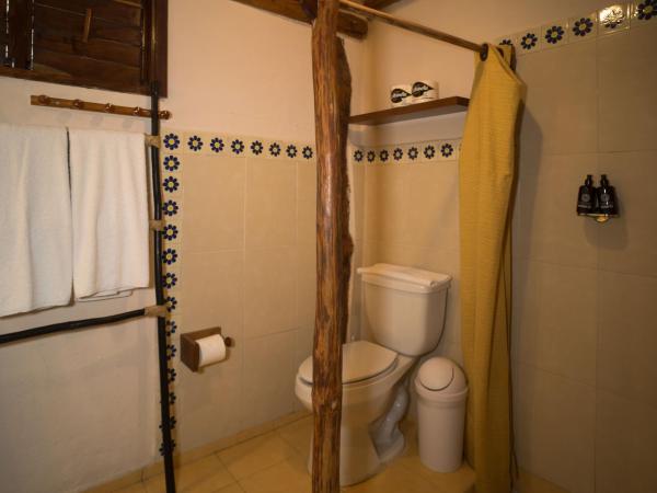 BT Live Tulum located at the party zone : photo 5 de la chambre bungalow