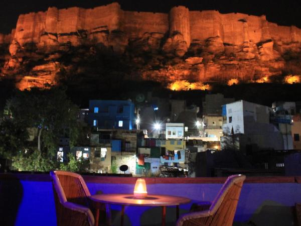 Karma Heritage Guest House : photo 1 de la chambre suite - vue sur ville