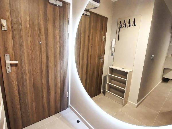 Royal Smart Apartments Cracow : photo 3 de la chambre chambre double avec balcon