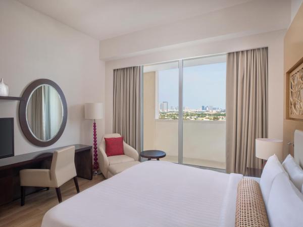 Marriott Executive Apartments Al Jaddaf, Dubai : photo 2 de la chambre appartement 3 chambres - vue sur burj khalifa et panorama urbain