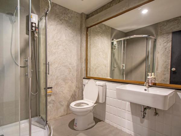 Lost Inn BKK : photo 5 de la chambre chambre lit king-size deluxe
