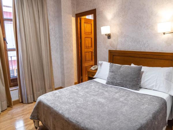 Hotel Granada Centro : photo 2 de la chambre chambre double matrimoniale