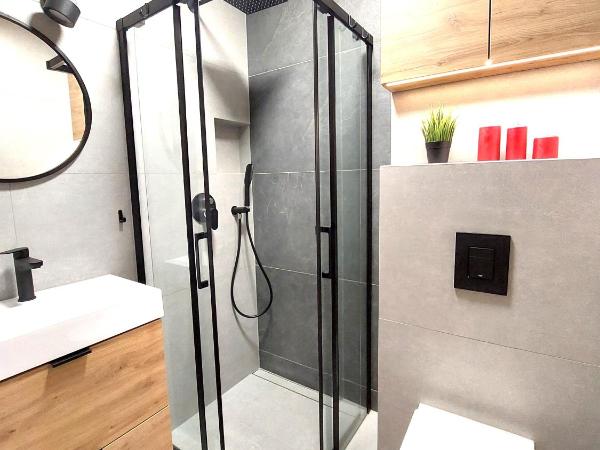 Royal Smart Apartments Cracow : photo 2 de la chambre chambre double deluxe avec balcon