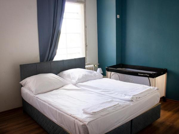 Metropol Hostel Berlin : photo 1 de la chambre chambre simple