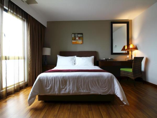 Imperial Heritage Hotel Melaka I City Centre I Free Club Lounge Access I Free Wifi I Free Parking : photo 6 de la chambre hébergement familial de luxe