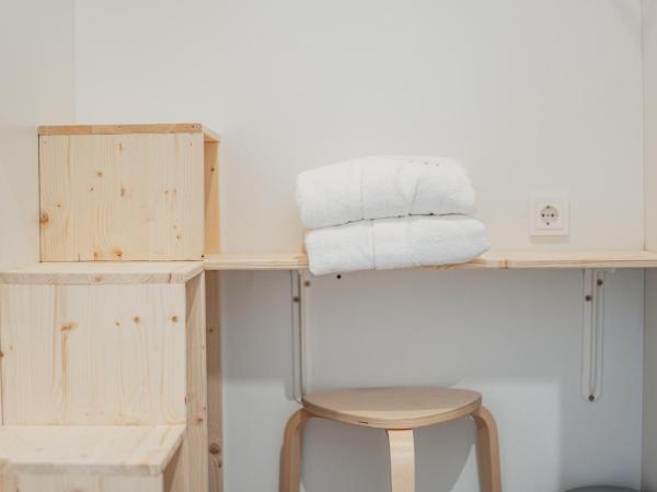 CUBES by Tegetthoff : photo 10 de la chambre chambre double avec salle de bains commune