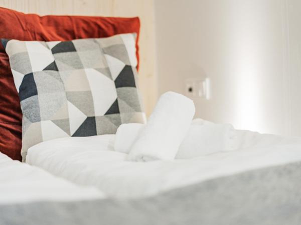 CUBES by Tegetthoff : photo 1 de la chambre chambre double avec salle de bains commune