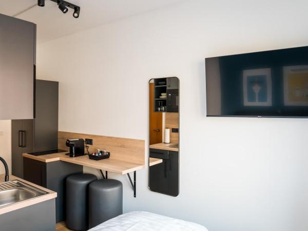 Antares Apartments : photo 6 de la chambre appartement standard