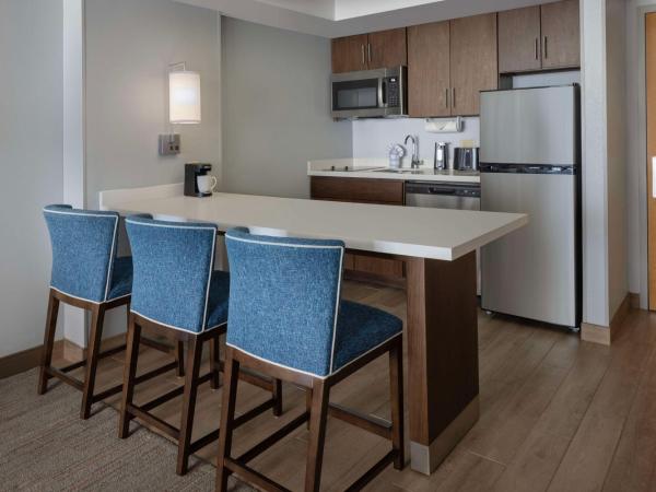 Hampton Inn & Suites Myrtle Beach Oceanfront : photo 7 de la chambre 1 king/1 qn/bunkbeds 2 br/2 bath oceanfront suite