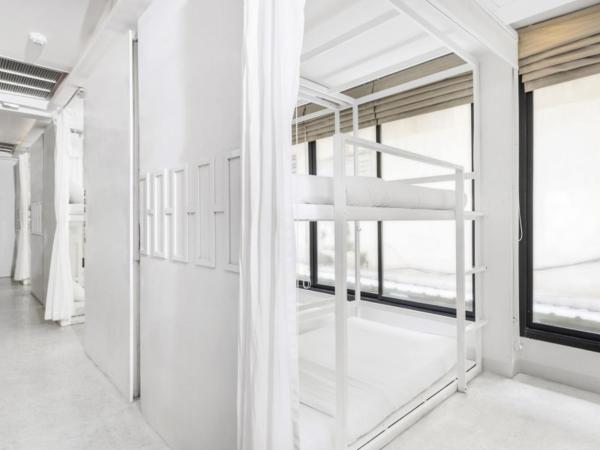 Nappark Hostel @Khao San : photo 4 de la chambre bunk bed in mixed dormitory room for 14 people