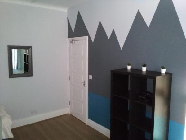 Kensington Guest House Liverpool : photo 3 de la chambre chambre lits jumeaux