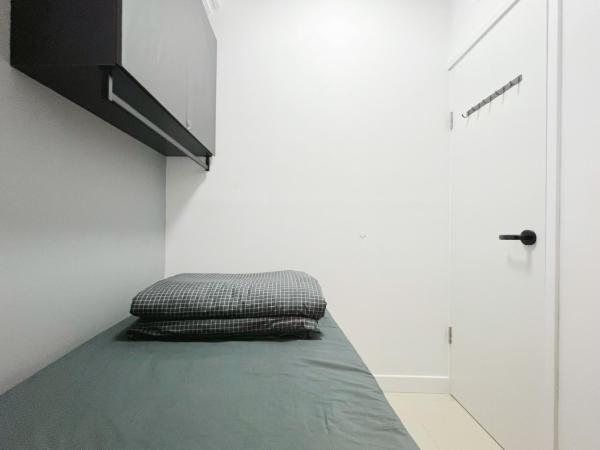 Student Accommodation - 26 Man Yuen Street : photo 4 de la chambre chambre simple Économique