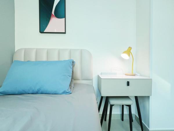 Student Accommodation - 26 Man Yuen Street : photo 6 de la chambre grande chambre double 