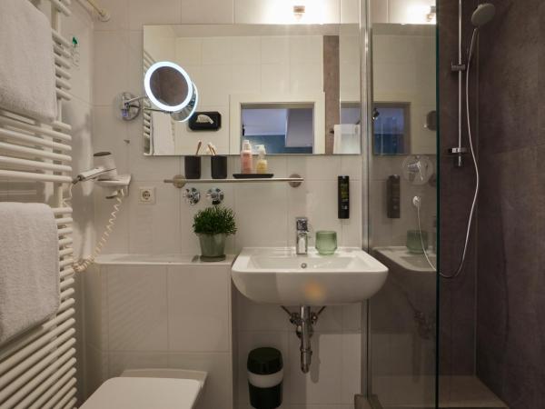 Hotel Metropol by Maier Privathotels : photo 8 de la chambre chambre gallery