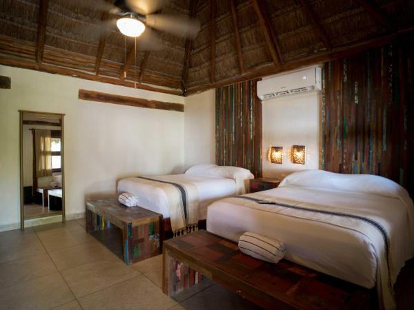 BT Live Tulum located at the party zone : photo 5 de la chambre bungalow