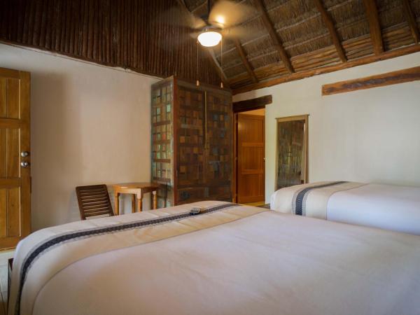 BT Live Tulum located at the party zone : photo 7 de la chambre bungalow