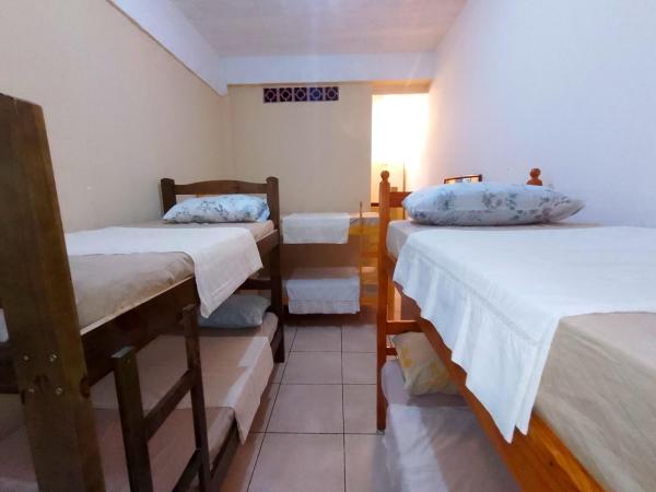Hostel Varandas do Maracanã : photo 2 de la chambre lit superposé dans dortoir pour femmes