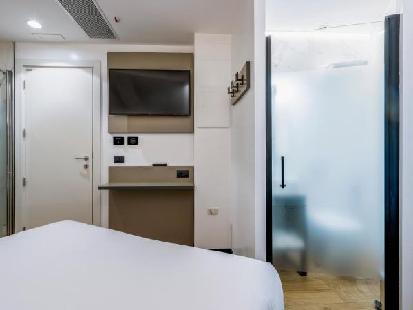 London Hotel : photo 7 de la chambre chambre double ou lits jumeaux standard