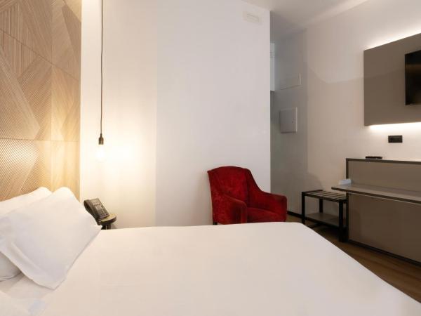 London Hotel : photo 4 de la chambre chambre double ou lits jumeaux