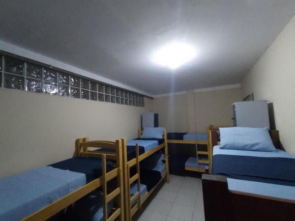 Hostel Varandas do Maracanã : photo 7 de la chambre lits superposés dans dortoir masculin