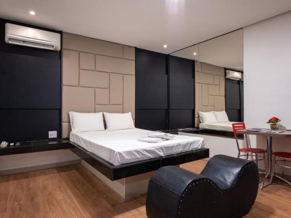 Motel Fantasy 1 : photo 6 de la chambre suite deluxe avec lit king-size