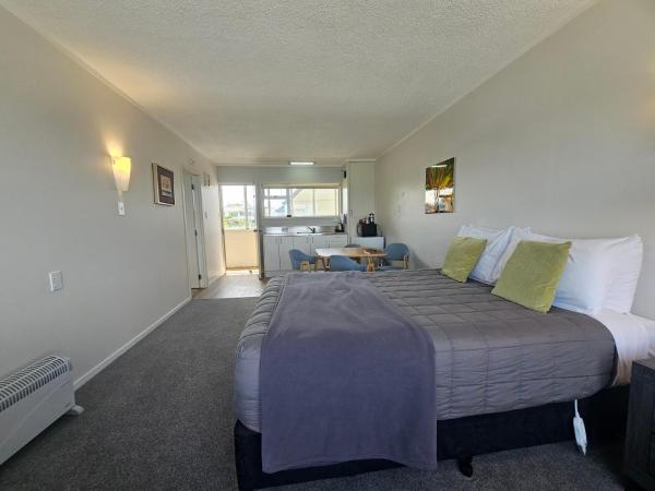 Tui Oaks Motel : photo 7 de la chambre appartement - vue sur lac