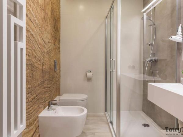 Royal Hill Residence : photo 8 de la chambre appartement avec terrasse