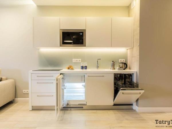 Royal Hill Residence : photo 5 de la chambre appartement avec terrasse