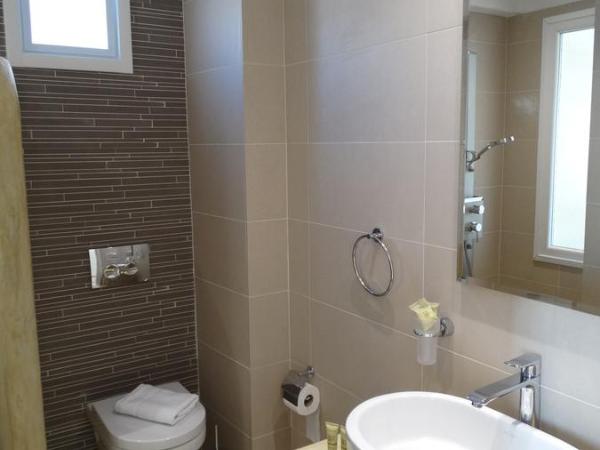 Anassa Suites : photo 8 de la chambre chambre double ou lits jumeaux standard - vue sur mer