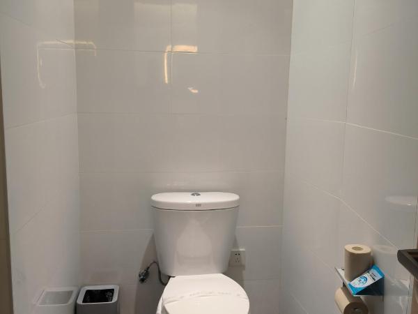 Wuyu Hotel - Chongqing Liangjiang Happiness Plaza : photo 4 de la chambre 180 degree panoramic king room