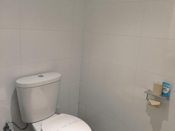 Wuyu Hotel - Chongqing Liangjiang Happiness Plaza : photo 6 de la chambre chambre double avec balcon (2 adultes + 1 enfant)