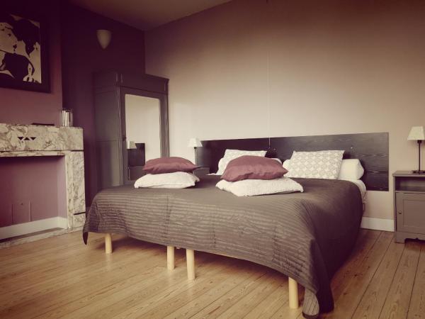 B&B Lieven Bauwens : photo 1 de la chambre chambre double ou lits jumeaux avec salle de bains