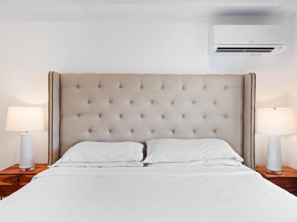 Isle of Venice Residence and Marina : photo 5 de la chambre suite - vue sur jardin